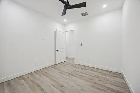 6642 Lozier Street Houston TX 77021