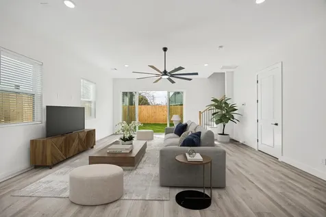 6642 Lozier Street Houston TX 77021