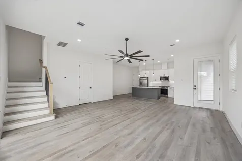 6642 Lozier Street Houston TX 77021