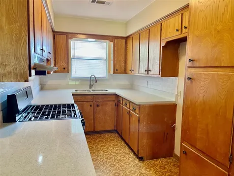 3106 Ferry Road Baytown TX 77520