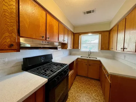 3106 Ferry Road Baytown TX 77520