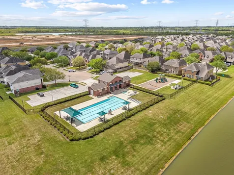 363 Selah Court Alvin TX 77511
