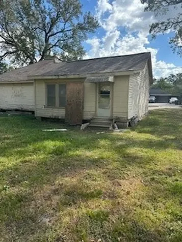 238 Betral Street Houston TX 77022