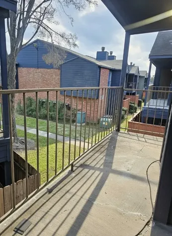 13480 S Thorntree 316 Houston TX 77015