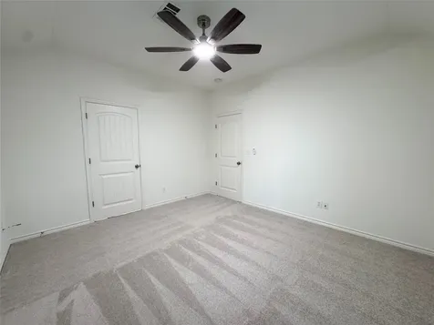 322 Green Leaf Street Huntsville TX 77340