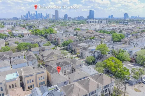 5424 Blossom Street 3 Houston TX 77007