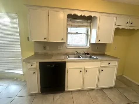 12331 Scarcella Lane Meadows Place TX 77477