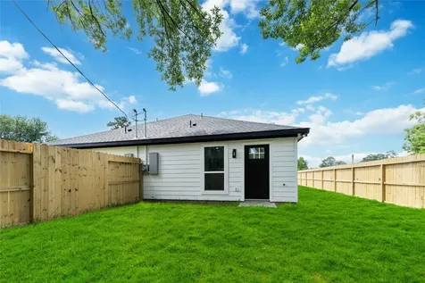 9001 Nyssa Street A Houston TX 77078