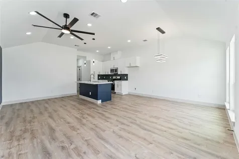 9001 Nyssa Street A Houston TX 77078