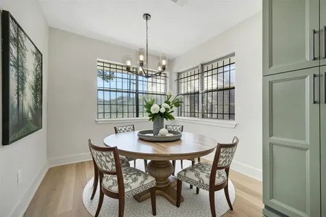 3022 Sparrow Street Houston TX 77051