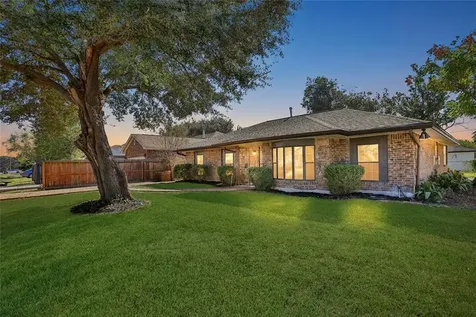 3022 Sparrow Street Houston TX 77051