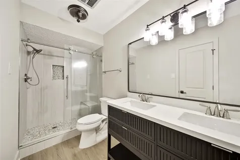 3022 Sparrow Street Houston TX 77051
