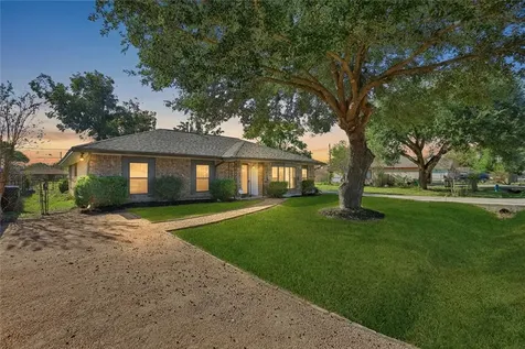 3022 Sparrow Street Houston TX 77051