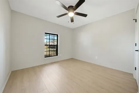 3022 Sparrow Street Houston TX 77051
