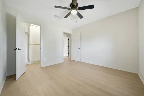 3022 Sparrow Street Houston TX 77051