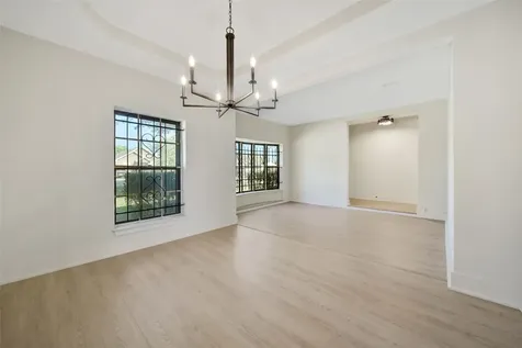 3022 Sparrow Street Houston TX 77051
