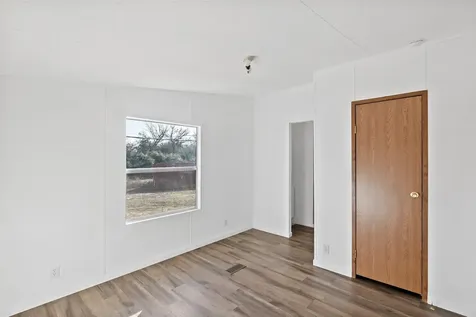 8283 Blue Fire Lane Franklin TX 77856