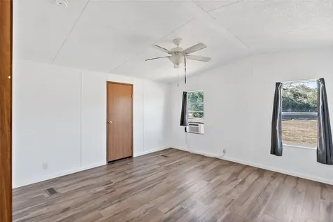 8283 Blue Fire Lane Franklin TX 77856