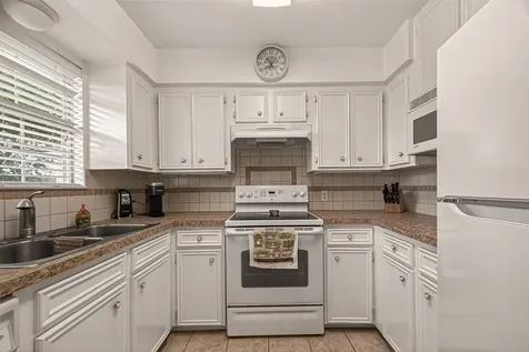 2003 Kingsway Drive League City TX 77573