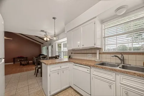 2003 Kingsway Drive League City TX 77573