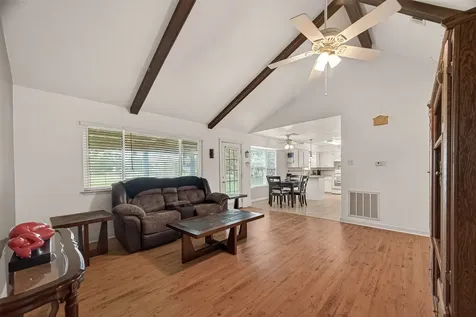 2003 Kingsway Drive League City TX 77573