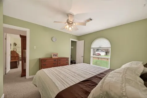 2003 Kingsway Drive League City TX 77573