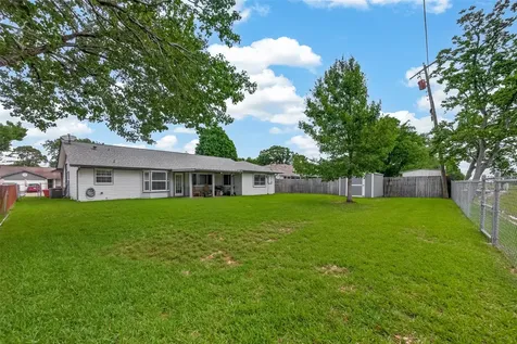 2003 Kingsway Drive League City TX 77573