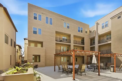 4819 Caroline Street 103 Houston TX 77004