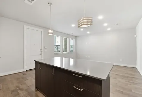 4819 Caroline Street 103 Houston TX 77004