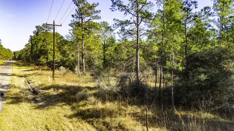 036 Sportsman Retreat Road Onalaska TX 77360