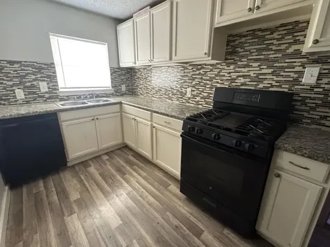 7018 1/2 Avenue F 3 Houston TX 77011