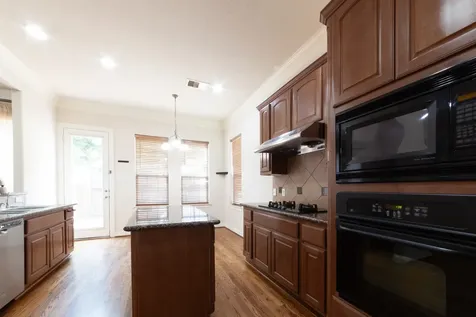 3206 Holly Thicket Drive Houston TX 77042