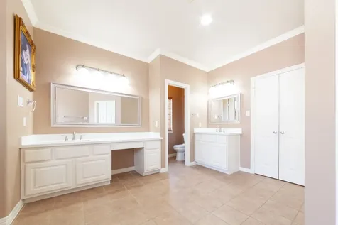 3206 Holly Thicket Drive Houston TX 77042