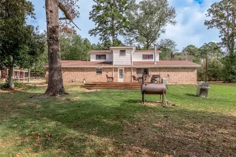 7640 State Highway 75 Highway S Huntsville TX 77340