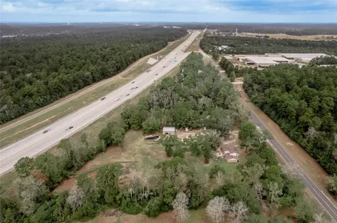 7640 State Highway 75 Highway S Huntsville TX 77340