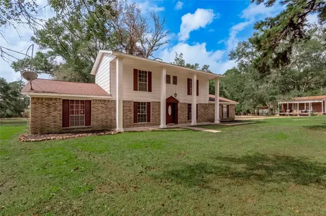 7640 State Highway 75 Highway S Huntsville TX 77340