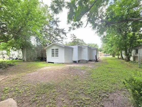 3222 Nolan Avenue Bay City TX 77414