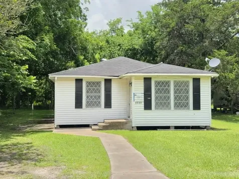 3222 Nolan Avenue Bay City TX 77414