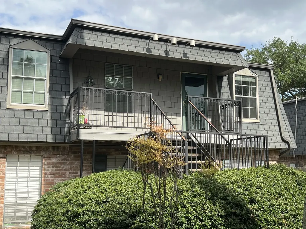 8947 Gaylord Drive 230 Houston TX 77024