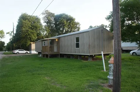601 Clear Lake Road A Highlands TX 77562