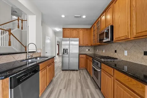 2506 Shady Falls Lane Pearland TX 77584