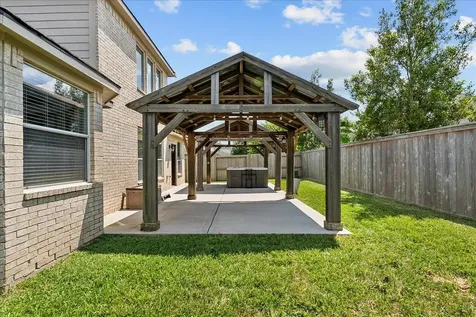 2506 Shady Falls Lane Pearland TX 77584