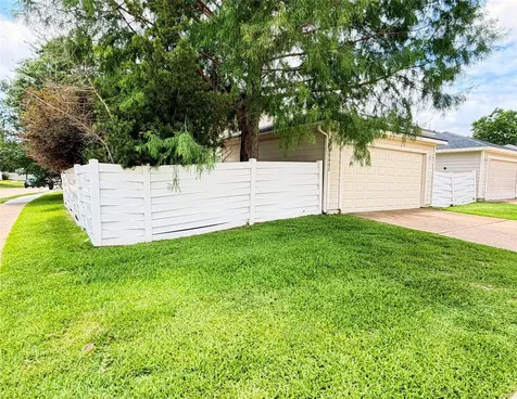 11720 Chanteloup Drive Houston TX 77047