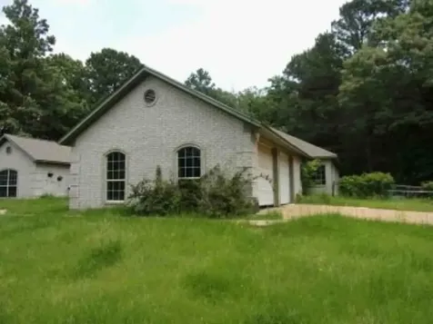 4924 W Oak Street Palestine TX 75801