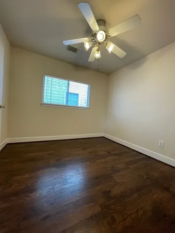 11928 Prior Park Houston TX 77047