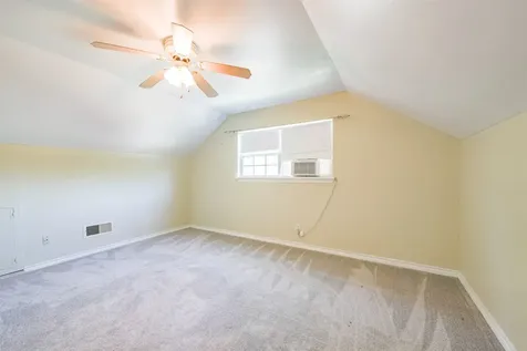 201 Meadowlawn Street Shoreacres TX 77571