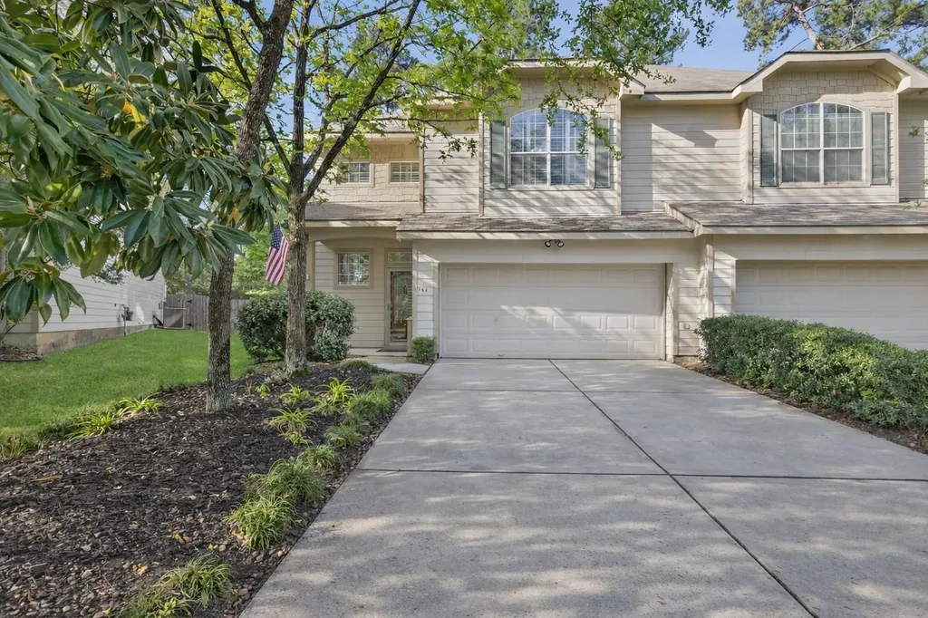 154 W Burberry Circle The Woodlands TX 77384