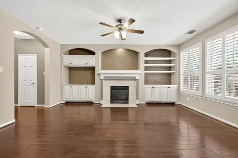 154 W Burberry Circle The Woodlands TX 77384