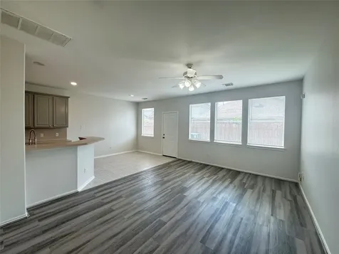 5715 Vinemont Lane Houston TX 77084