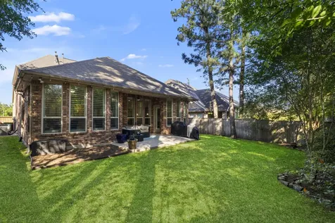 103 S Vershire Circle Magnolia TX 77354